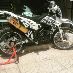 استیکر نیم ژله ایی  بدنه موتور سیکلت فلات جدید