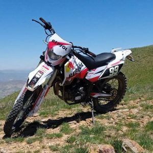 استیکر نیم ژله ایی موتور سیکلت فلات قدیم با لمینیت محافظتی